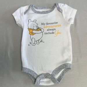 Disney White and Gray Winnie the Pooh Bodysuit/Onesie